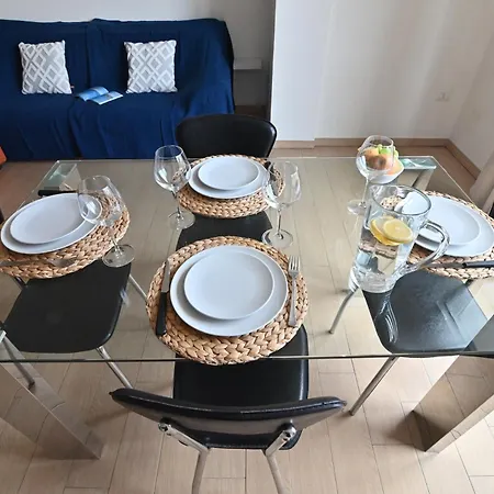 דירה Izzhome Oasis