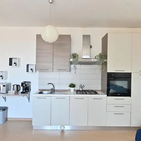 Izzhome Oasis * Pula